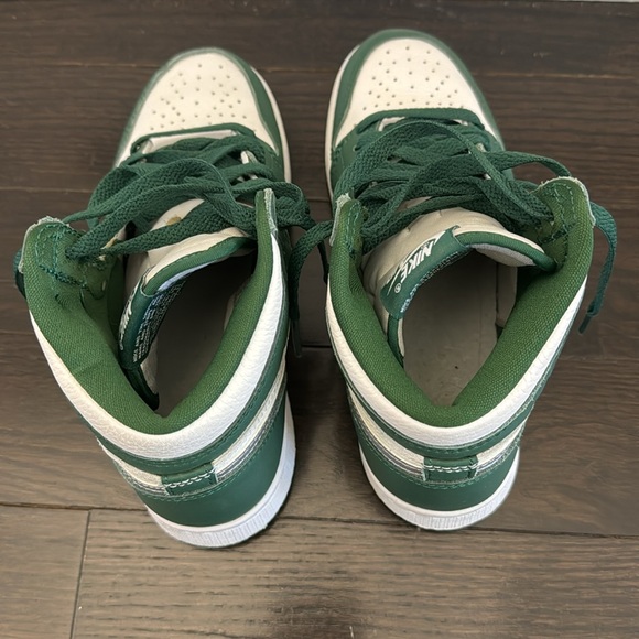 Nike Air Jordan’s!! 10/10 condition only worn a few times. - Picture 5 of 7